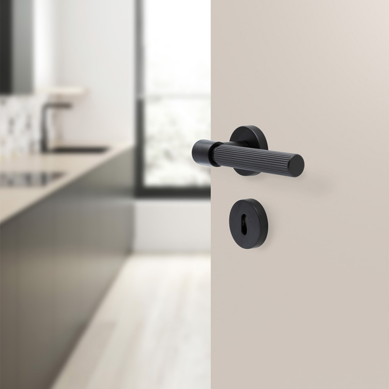 Door handle Helix 200 Stripe - Matt Black
