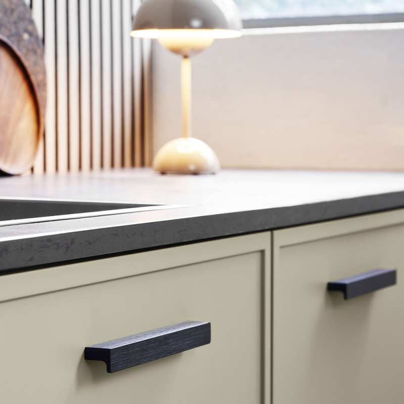 Handle Elan - Brushed Black