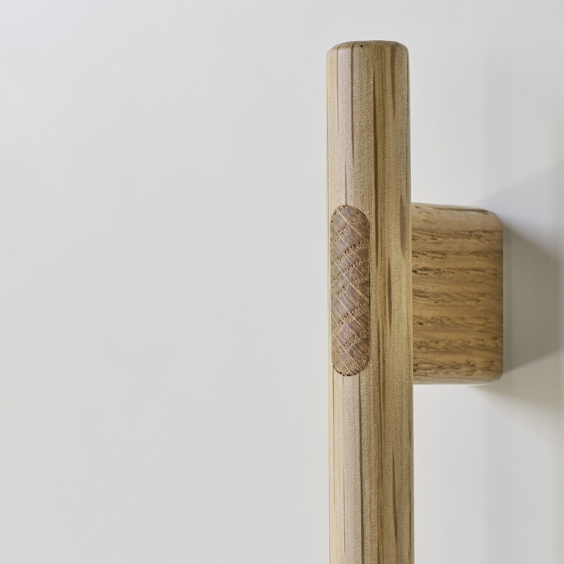 Handle Join - Oak