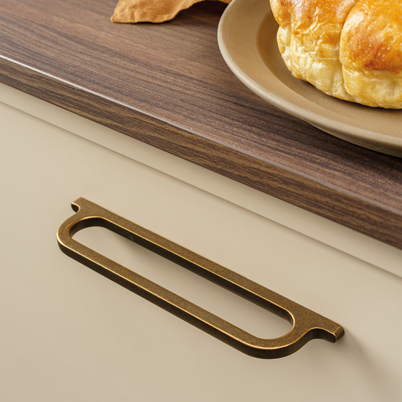 Handle Omega - Antique brass