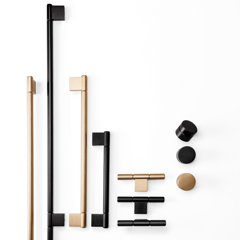 Handle Point - Brushed black