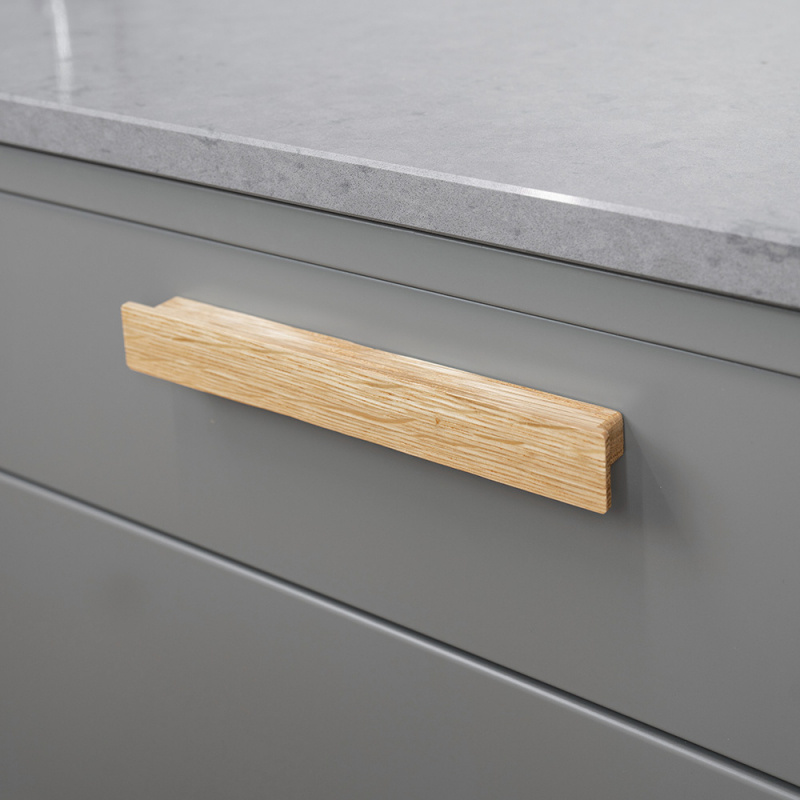 Handle Shelter - Oak