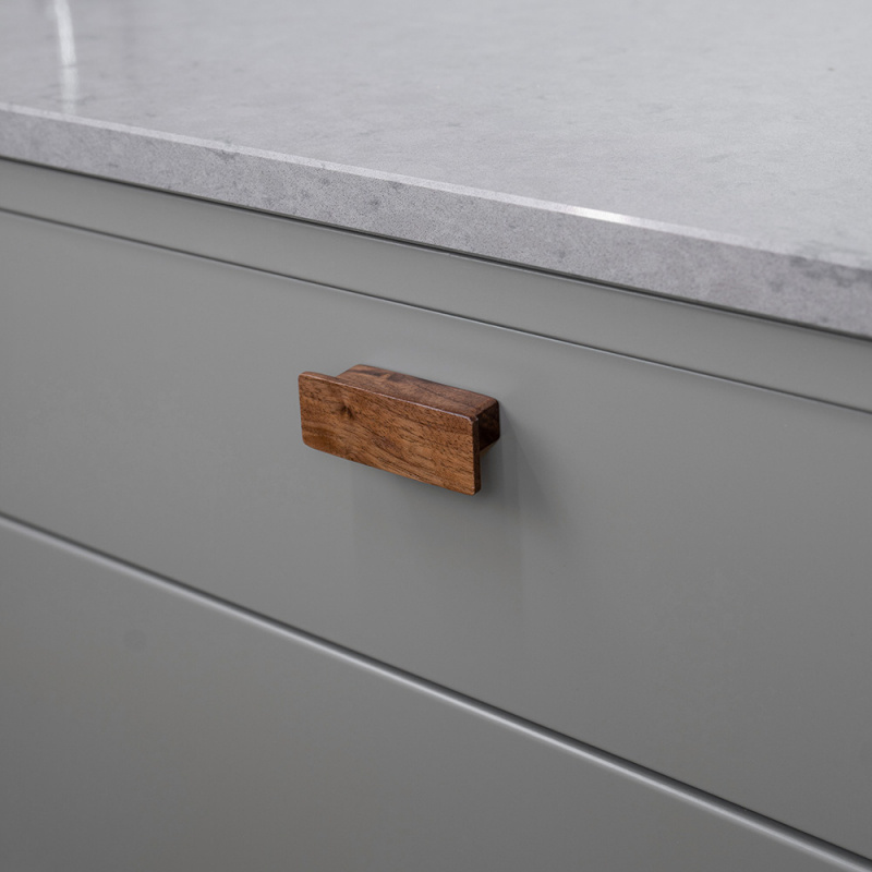 Handle Shelter - Walnut