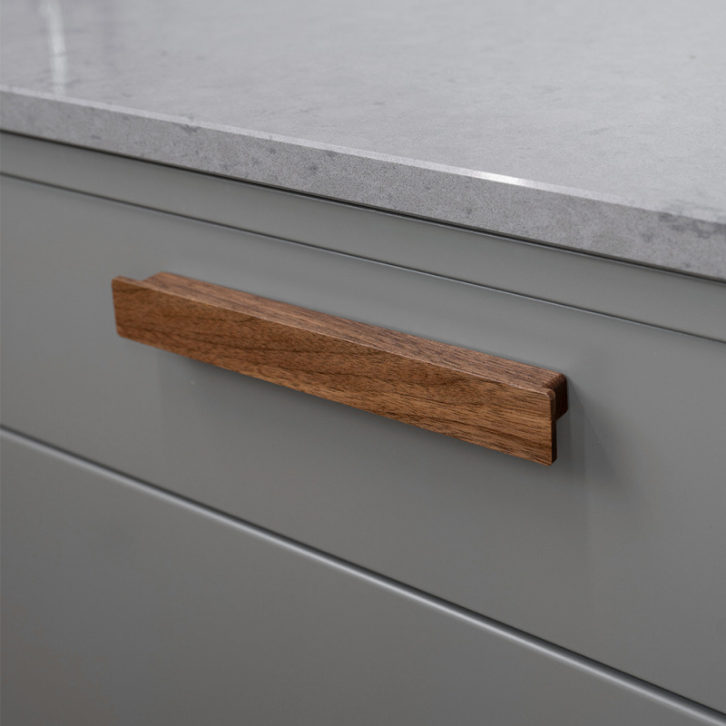 Handle Shelter - Walnut