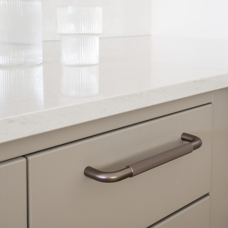 Handle Helix - Dark bronze