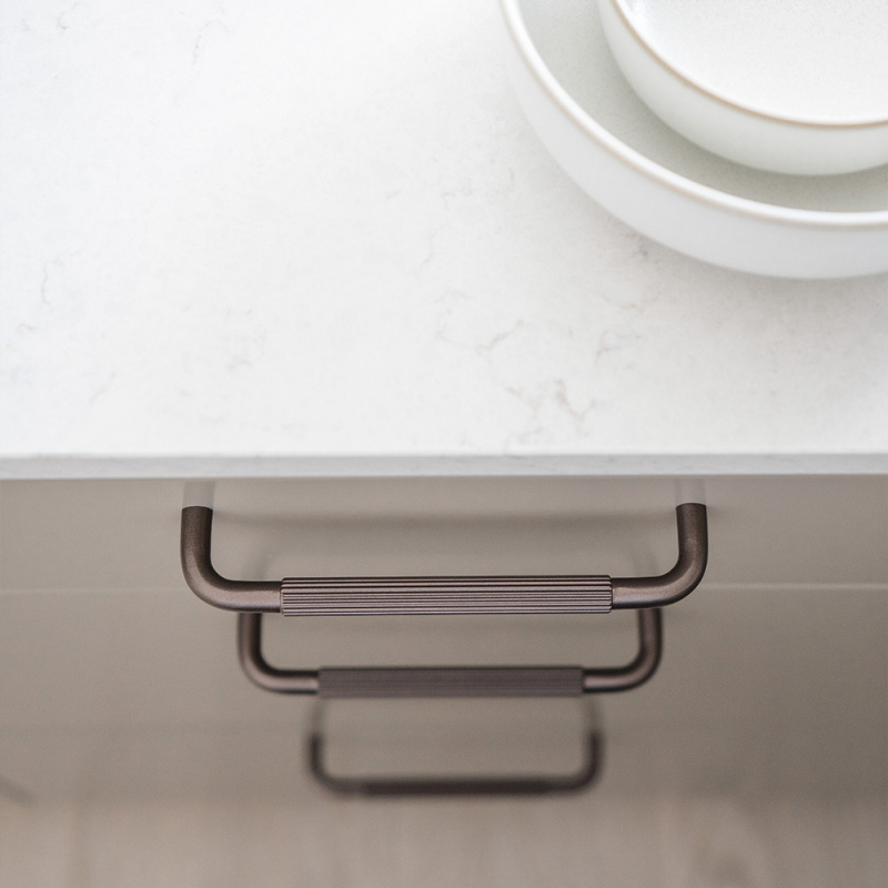 Handle Helix Stripe - Dark bronze