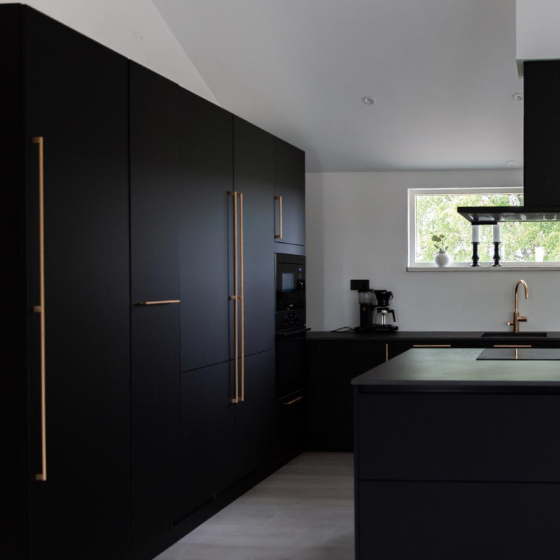 Graf Mini 1178mm and 160mm at the home of @mirayhawat