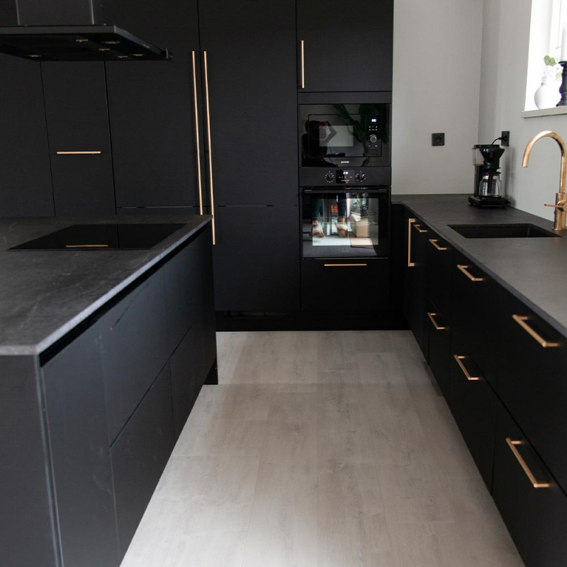 Graf Mini 1178mm and 160mm at the home of @mirayhawat