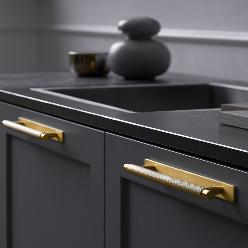 Handle Manor - Back plate - Gold