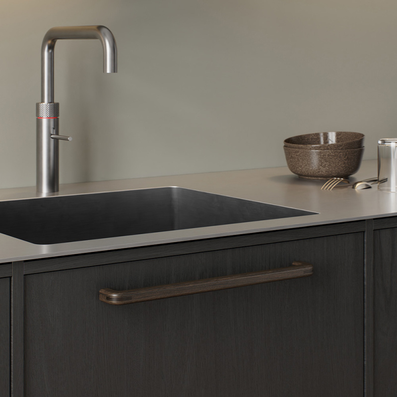 Handle Tenon - Dark-stained oak