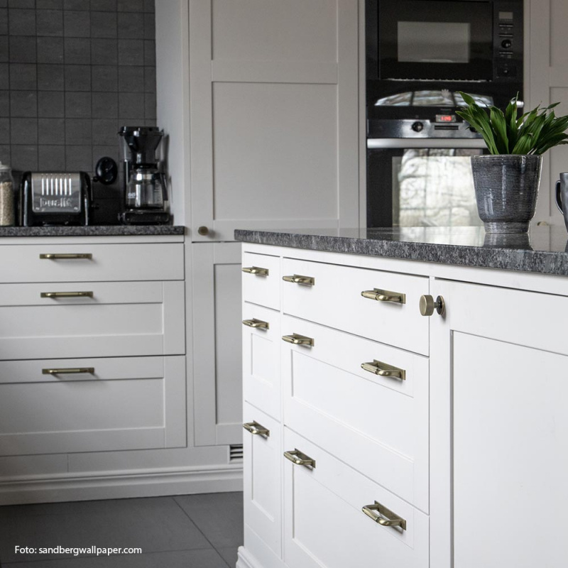 Knob Crest - Antique bronze