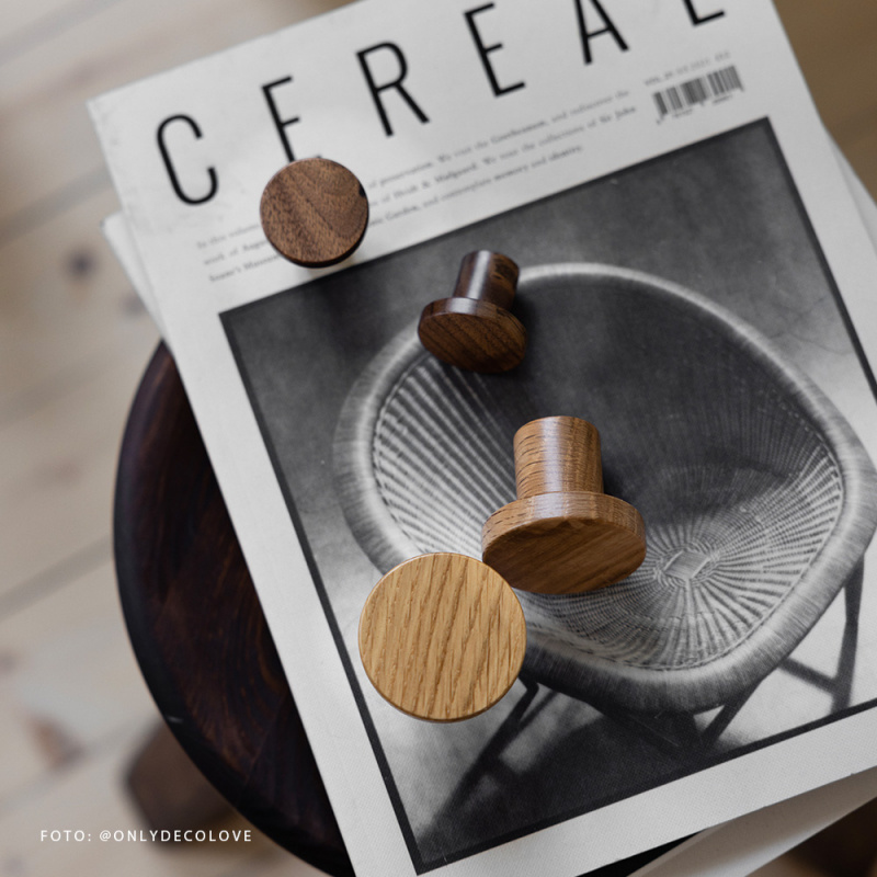 Hook Circum - Walnut