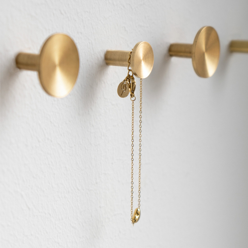 Hook Sture - Brushed brass untreated